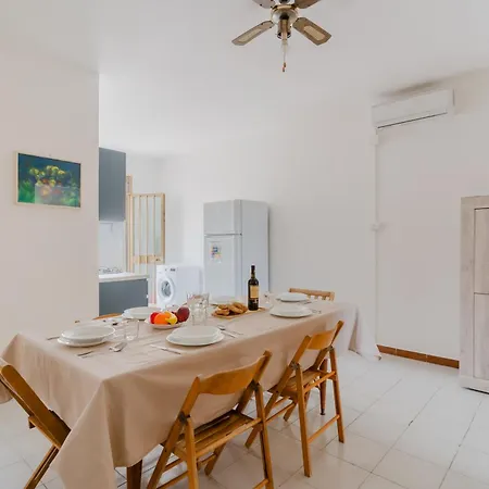 Le Ville Di Sofia By Barbarhouse Holiday home Sant Isidoro (Apulia)